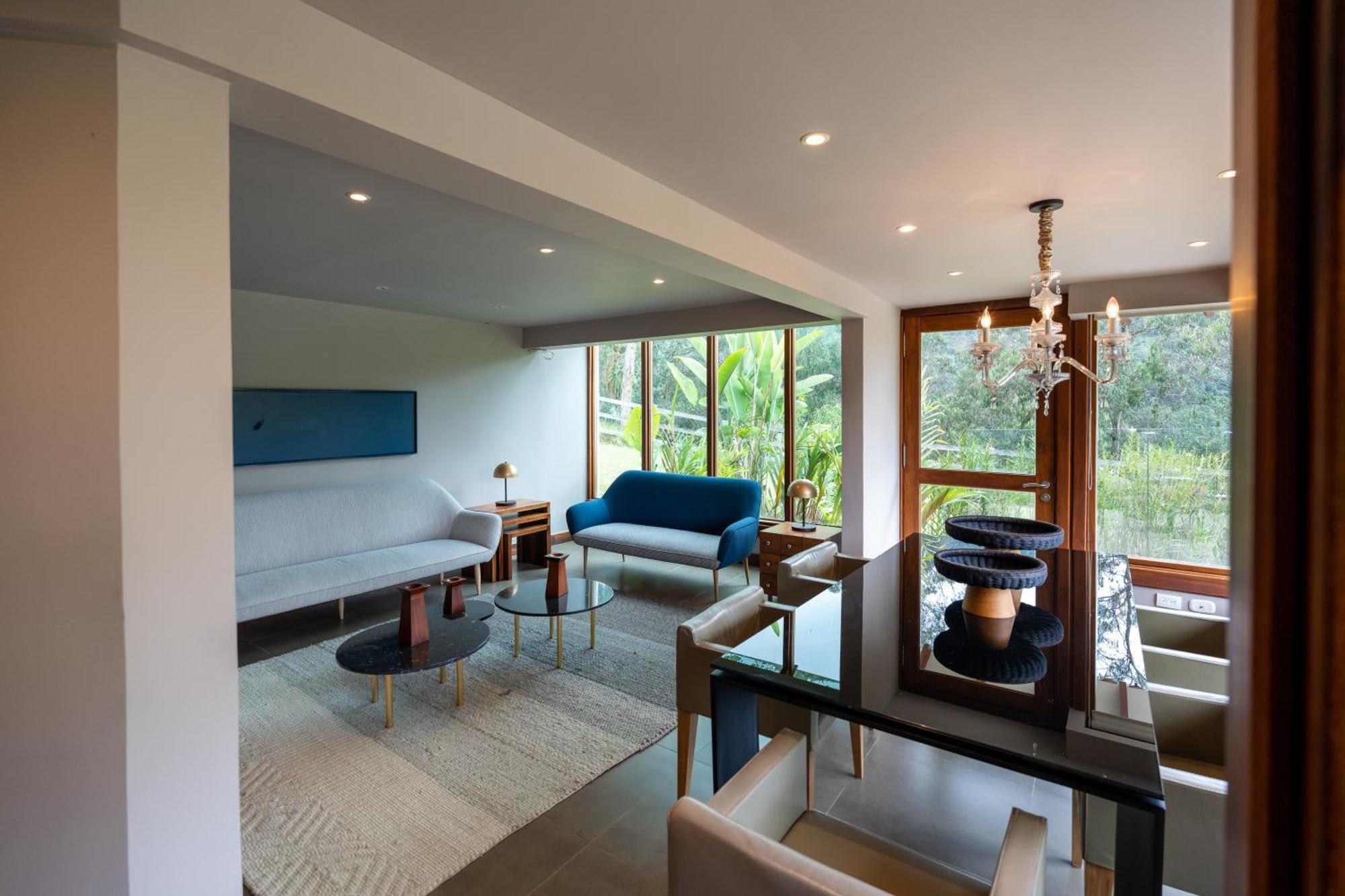 Termales El Otono Hotel La Enea ภายนอก รูปภาพ Interior of the house