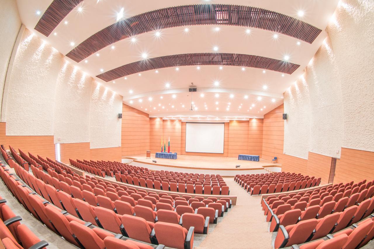 Termales El Otono Hotel La Enea ภายนอก รูปภาพ Auditorium