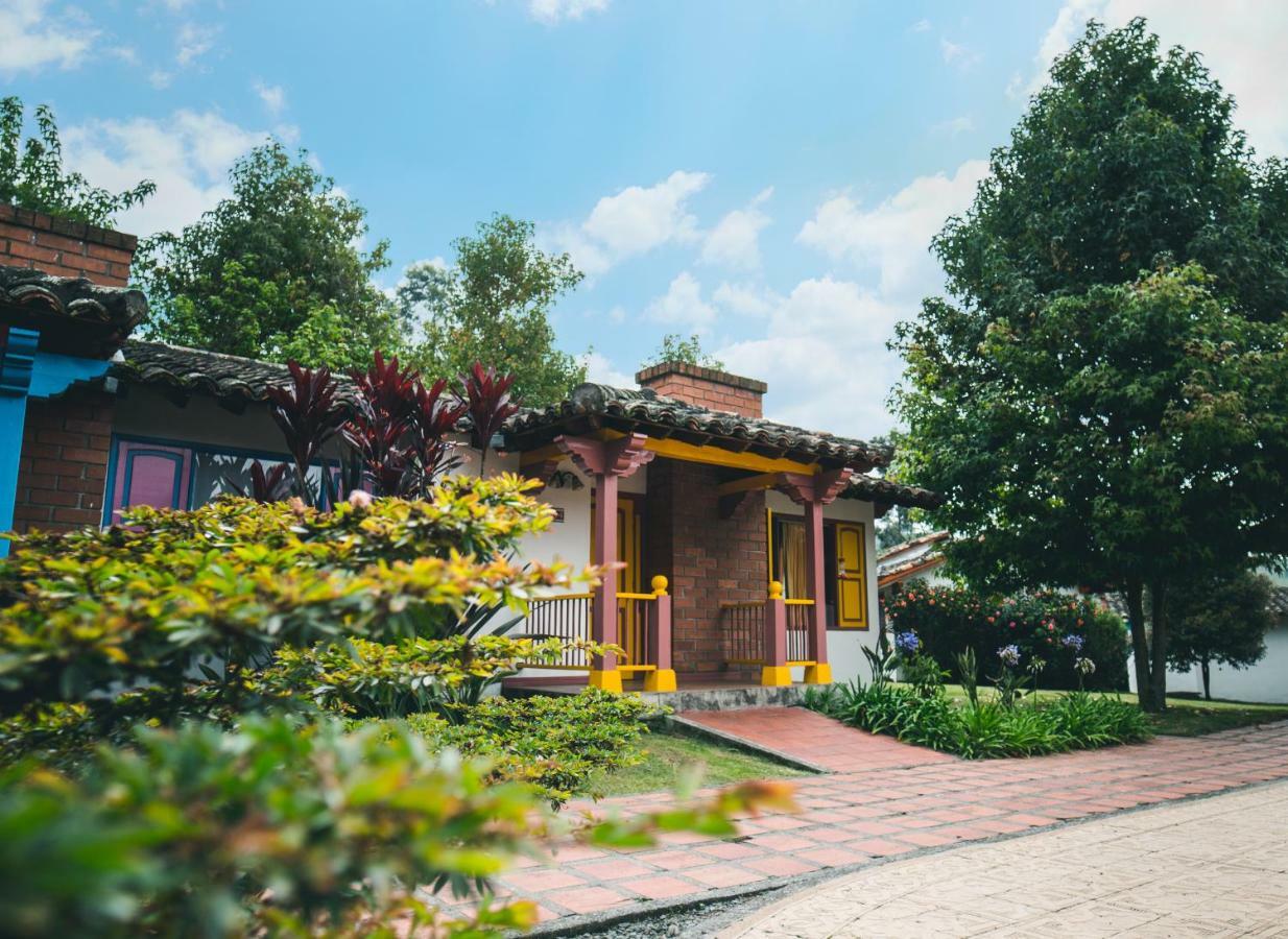 Termales El Otono Hotel La Enea ภายนอก รูปภาพ The house of Gabriel García Márquez in Araure, Araure State, Venezuela.