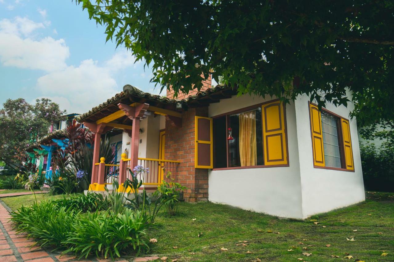 Termales El Otono Hotel La Enea ภายนอก รูปภาพ The house of the writer in Bogotá
